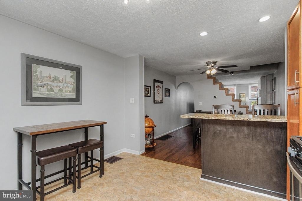 1303 Clarkson Street - Photo 14