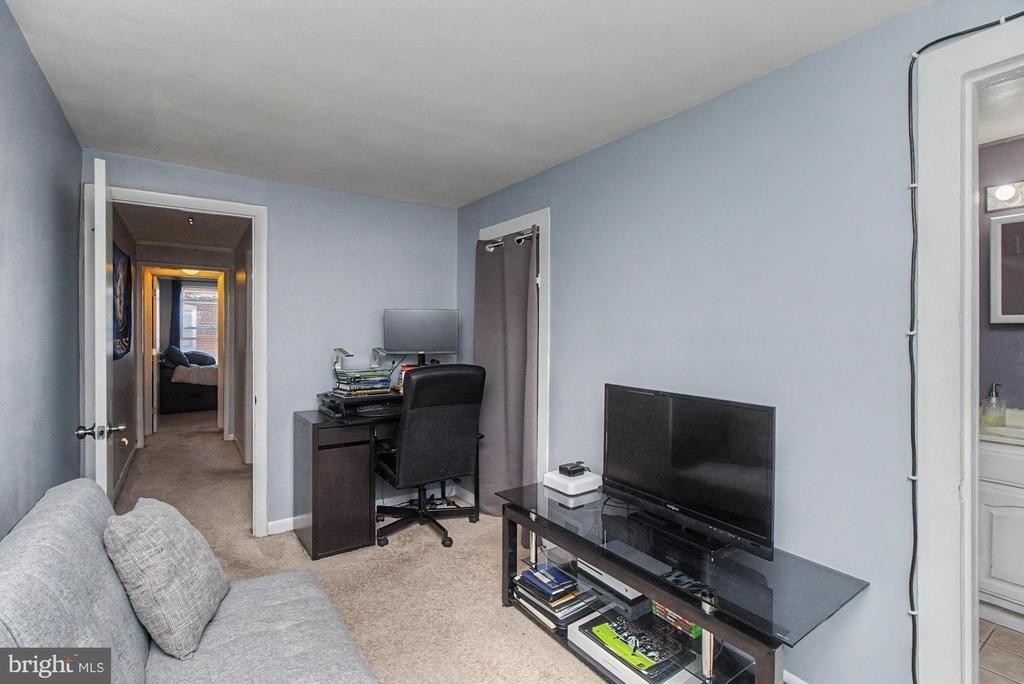 1303 Clarkson Street - Photo 28