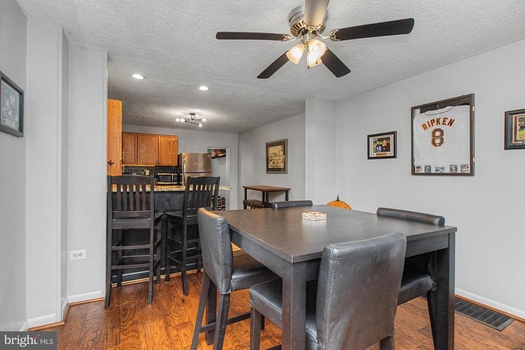 1303 Clarkson Street - Photo 9