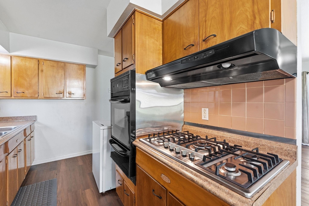 3607 Wilson St - Photo 4
