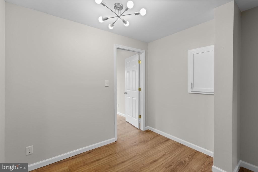 1305 Light Street - Photo 12