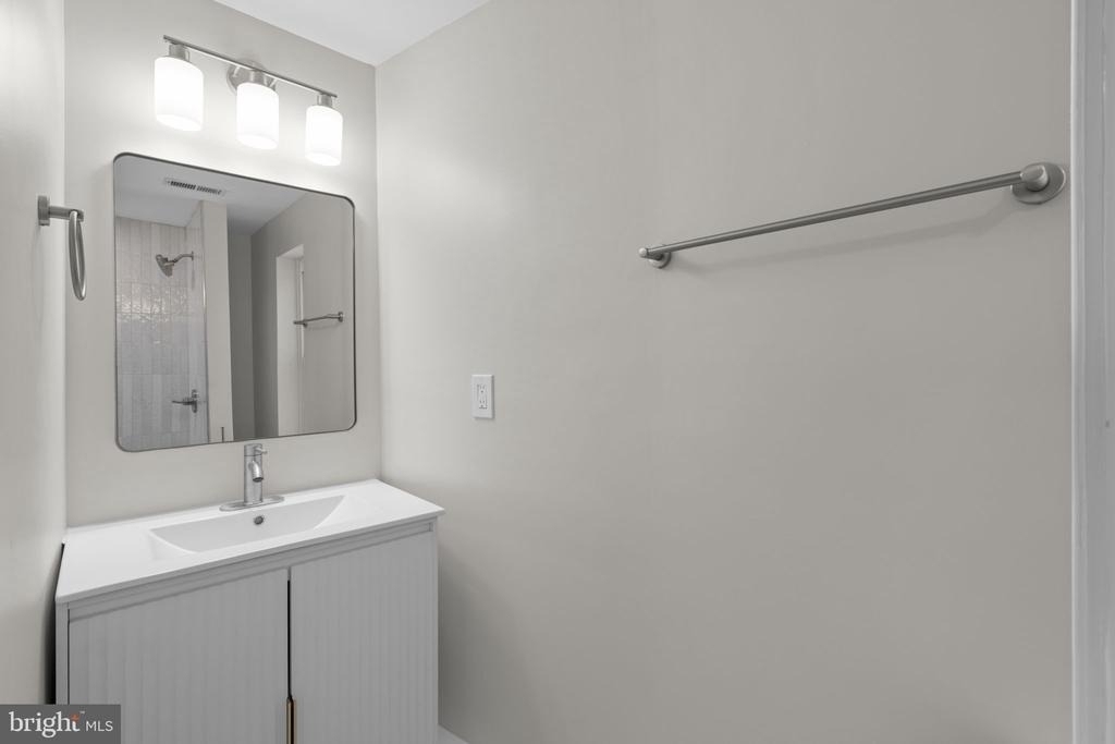 1305 Light Street - Photo 22