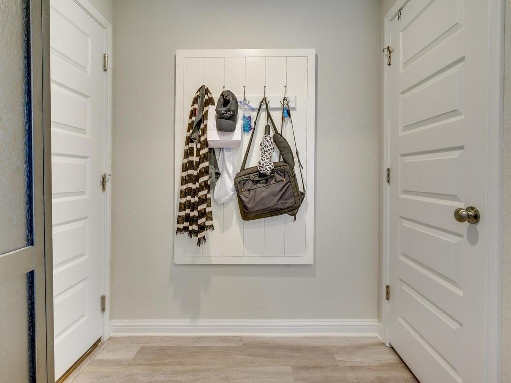 7702 Dylan Dr - Photo 9