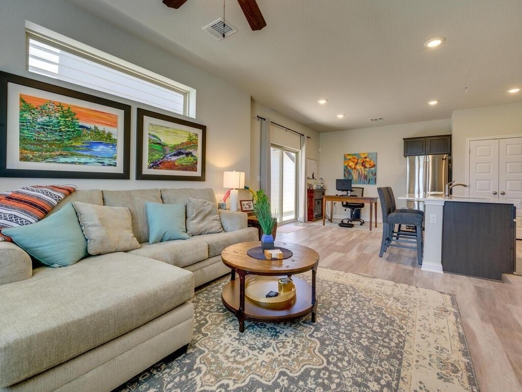 7702 Dylan Dr - Photo 2