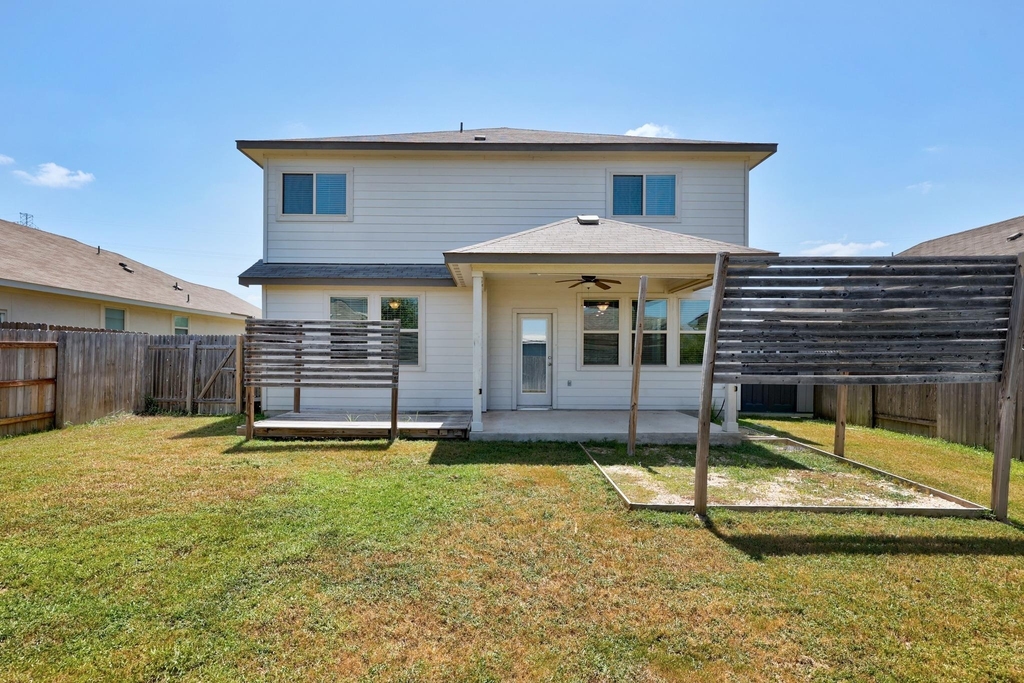 19004 Quebrada Dr - Photo 28