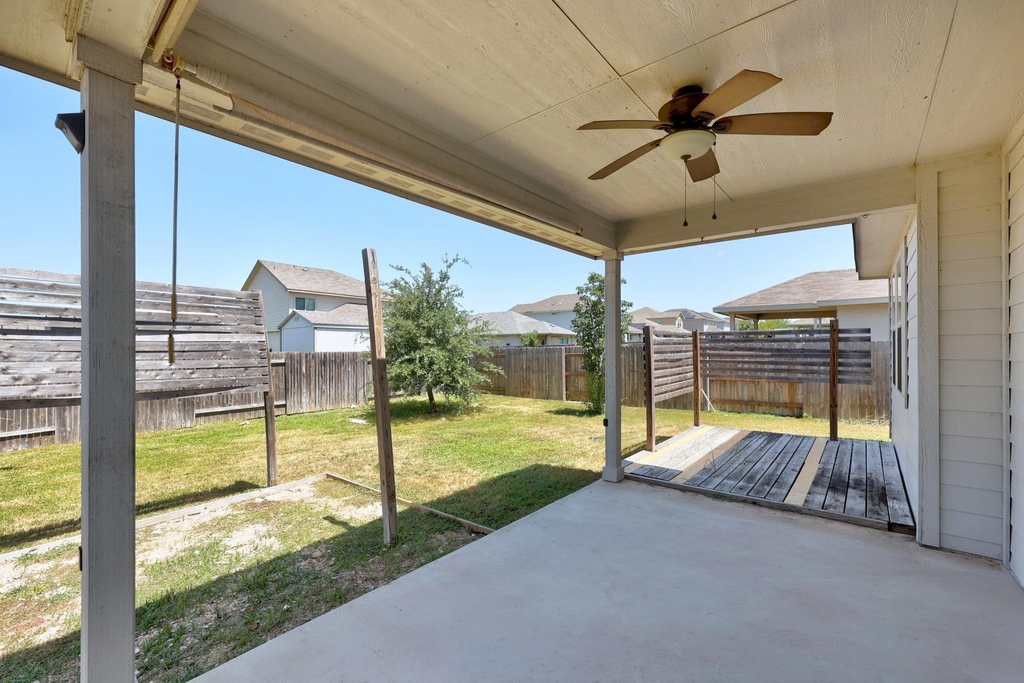 19004 Quebrada Dr - Photo 31