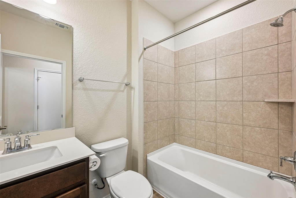 401 Yorktown St - Photo 27