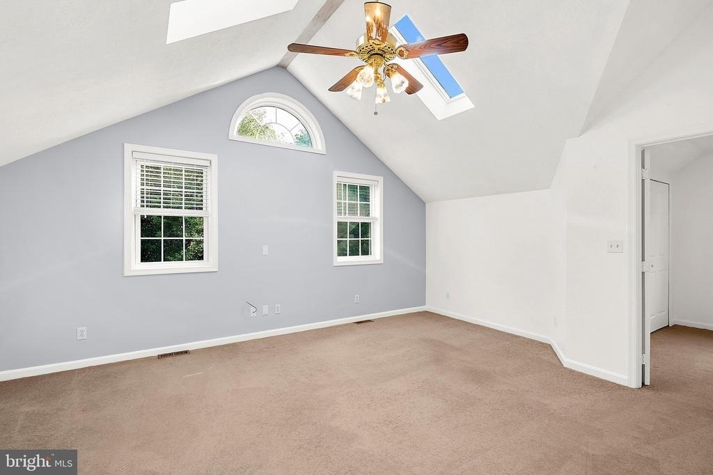 587 A Street - Photo 11