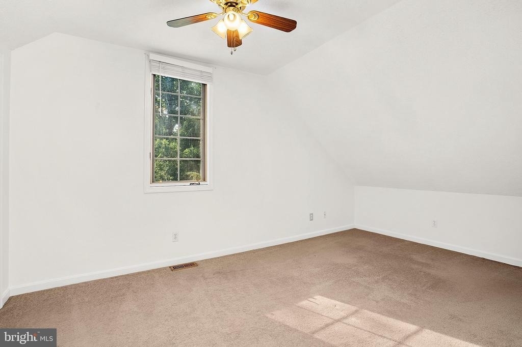 587 A Street - Photo 14