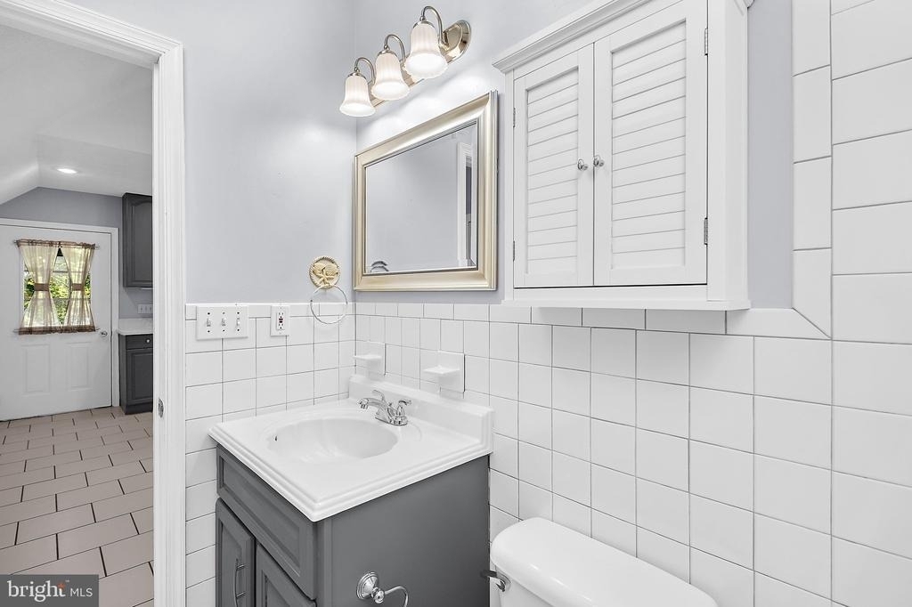 587 A Street - Photo 18