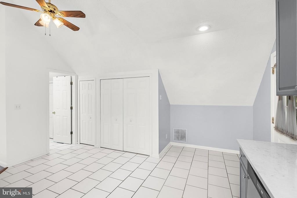 587 A Street - Photo 10
