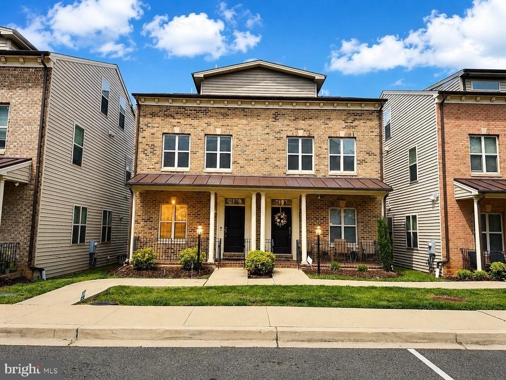 2179 Half Moon Place Ne - Photo 2