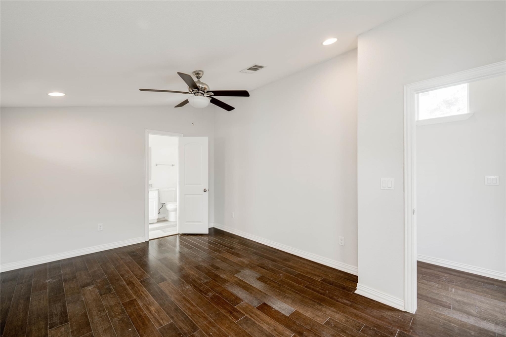 811 Gunter St - Photo 22