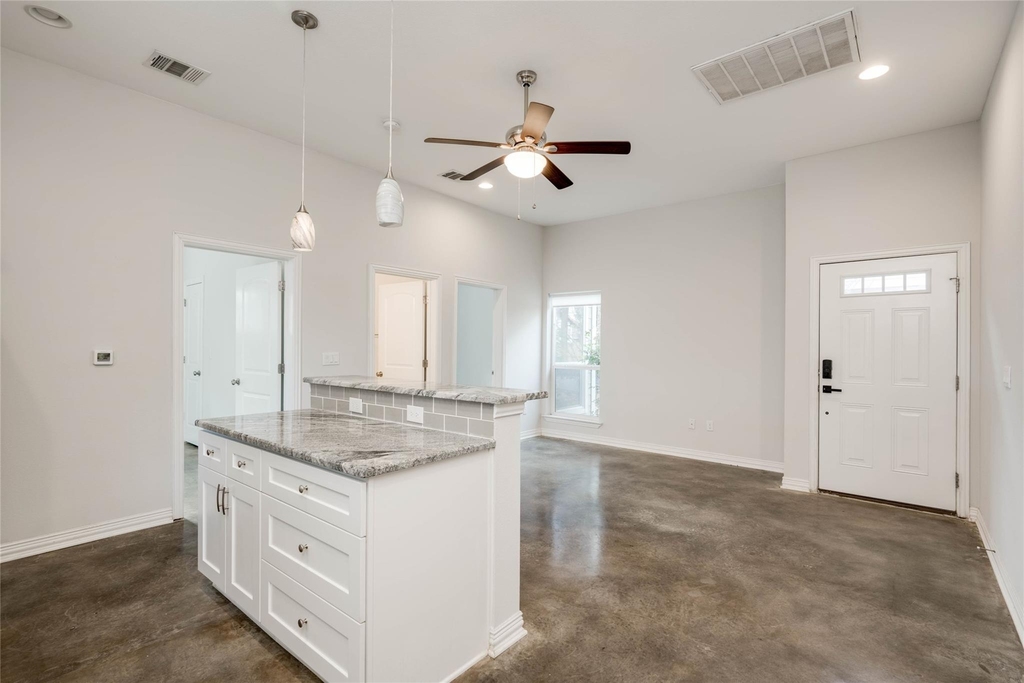 811 Gunter St - Photo 10