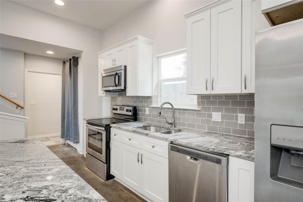 811 Gunter St - Photo 7