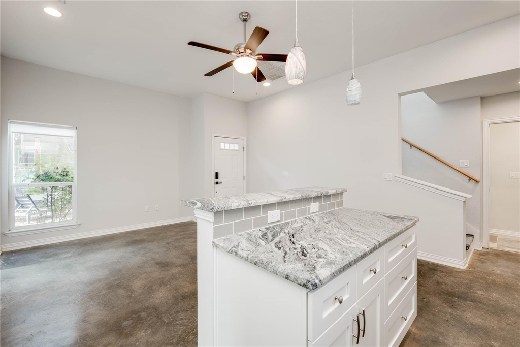 811 Gunter St - Photo 9