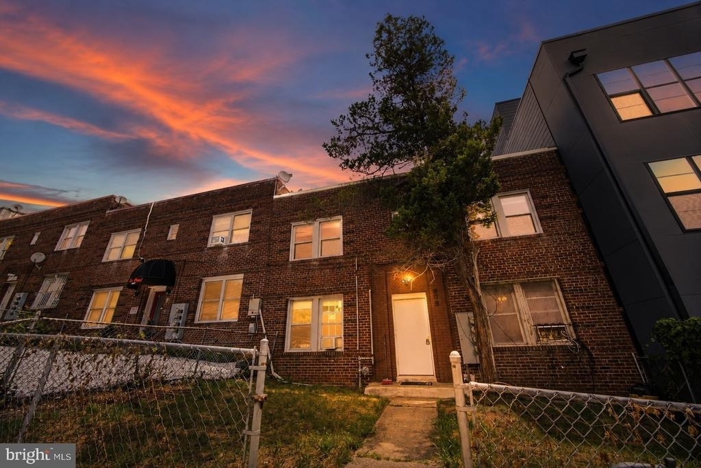 905 19th Street Ne - Photo 0
