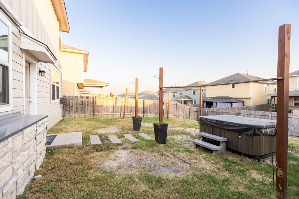245 Pearl Way - Photo 28