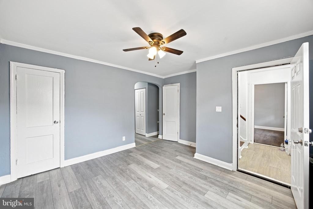 905 19th Street Ne - Photo 2