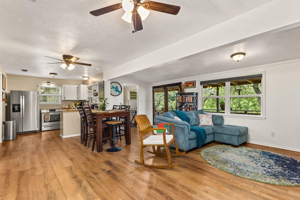 467 Burr Oak Ln - Photo 4