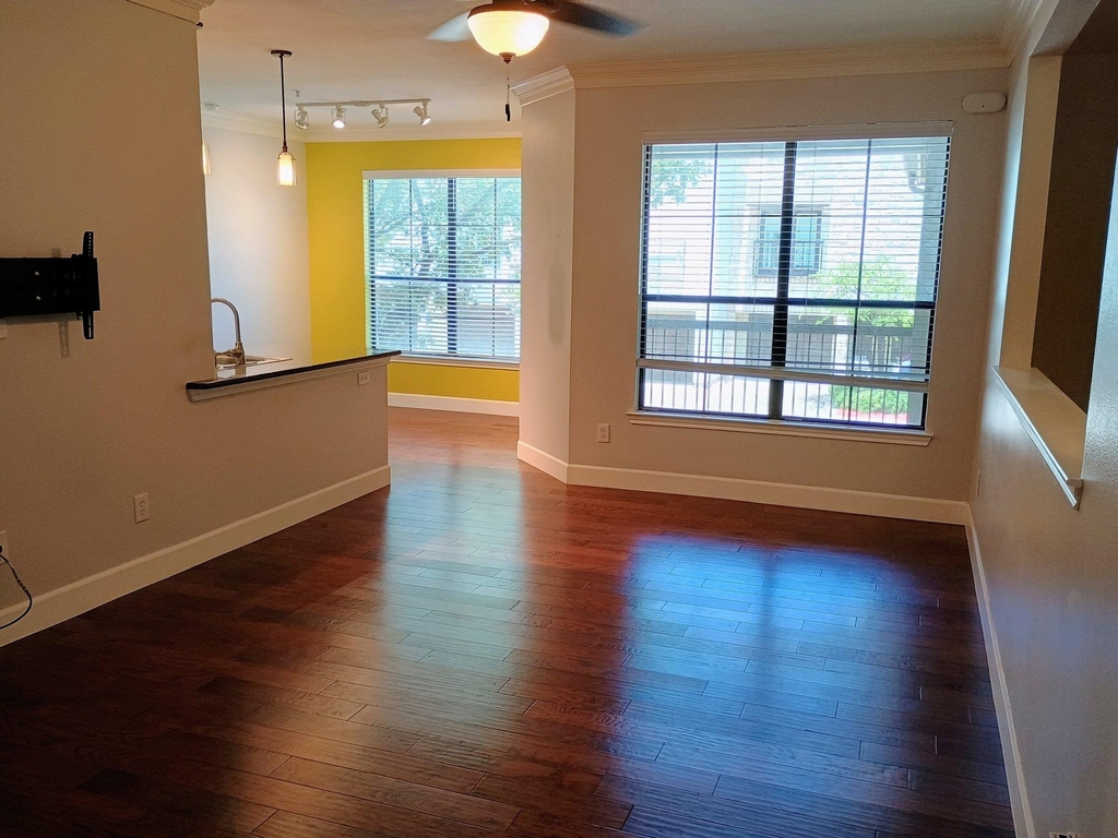 7701 Rialto Blvd - Photo 27