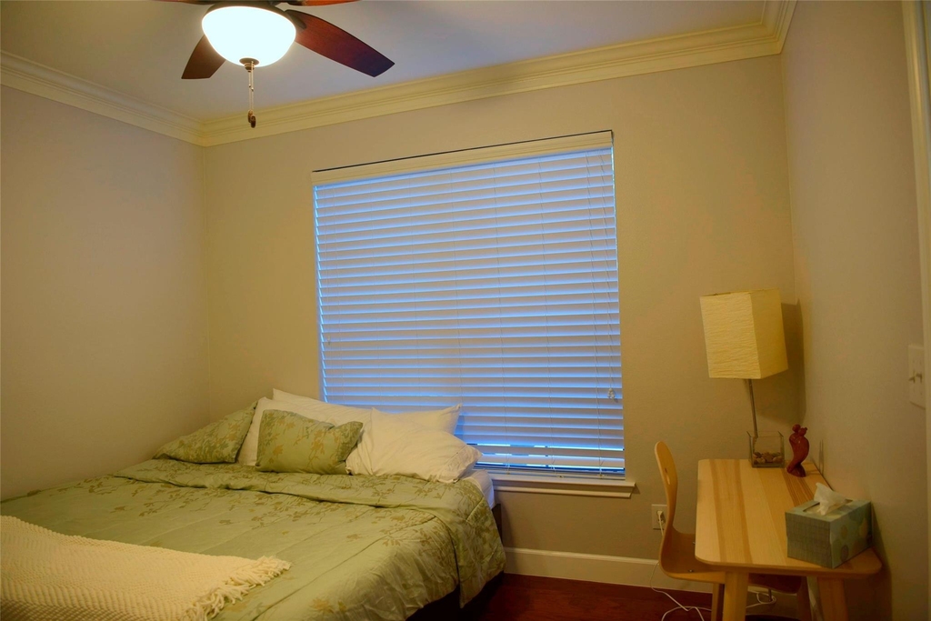 7701 Rialto Blvd - Photo 21