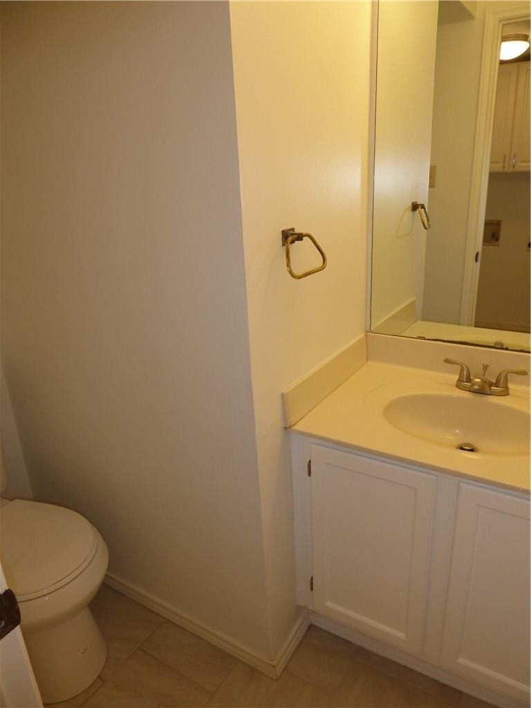 9102 Sanger Dr - Photo 7