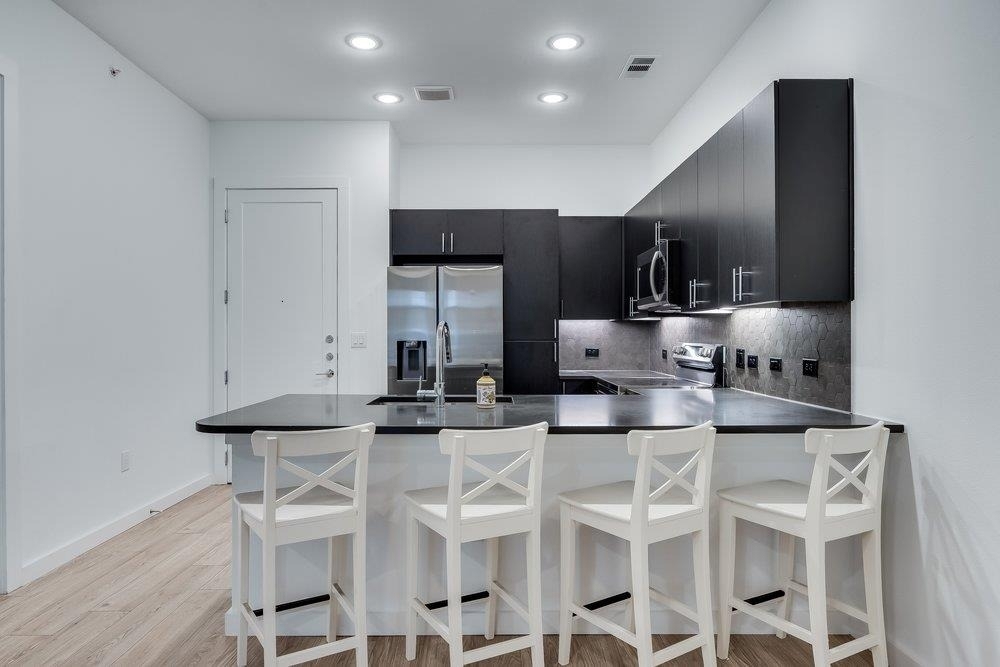 4801 Springdale Rd - Photo 8