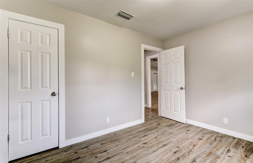 820 Stadium Dr - Photo 18
