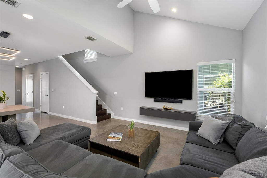 301 W. Stassney Ln - Photo 14