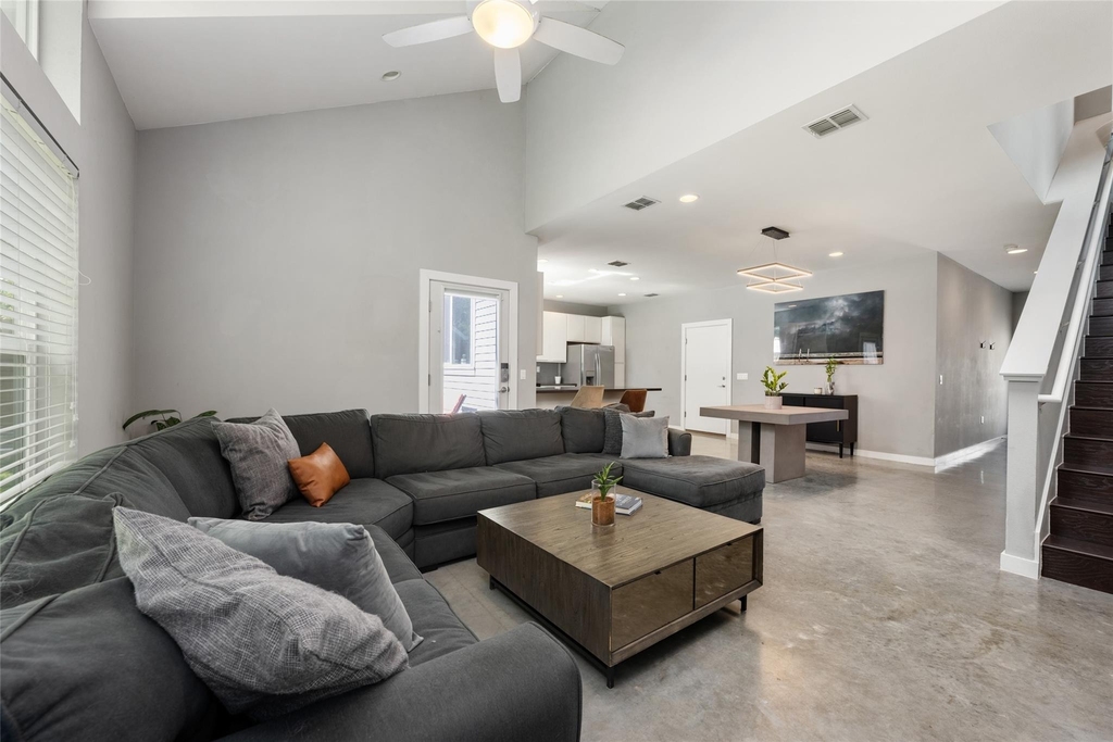 301 W. Stassney Ln - Photo 15