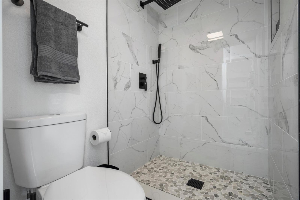 6413 Chimney Creek Cir - Photo 14