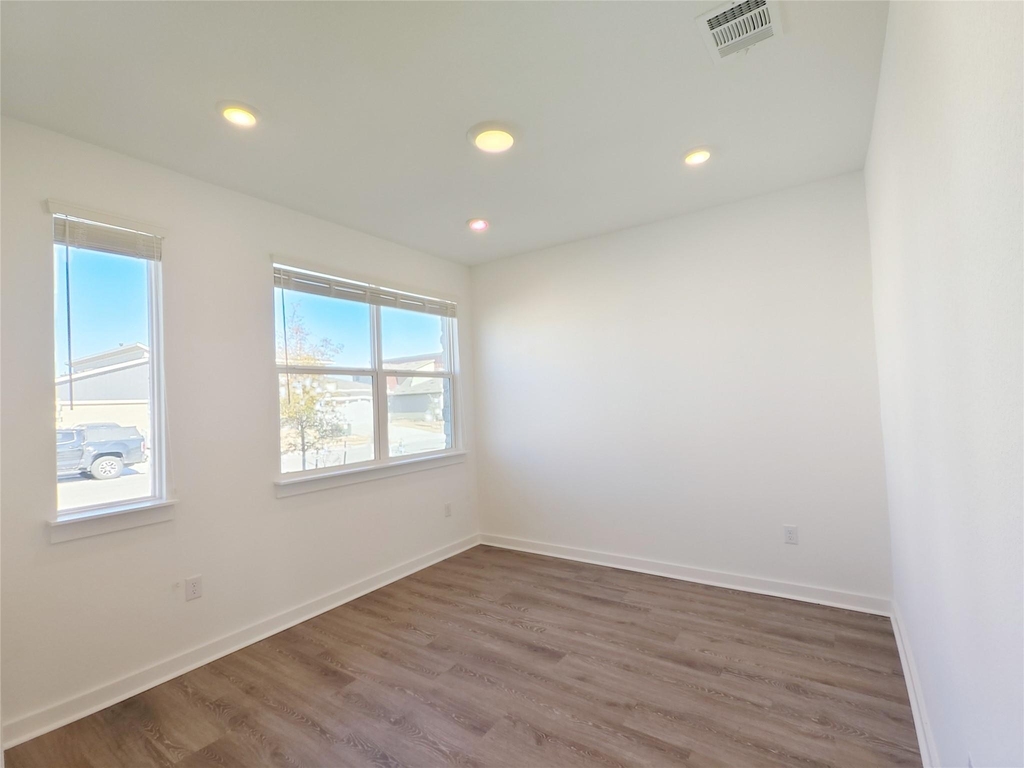 7417 Sagira Path - Photo 6