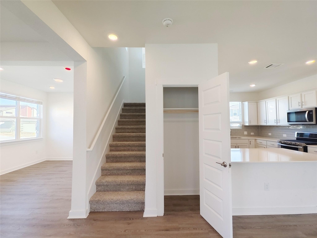 7417 Sagira Path - Photo 8