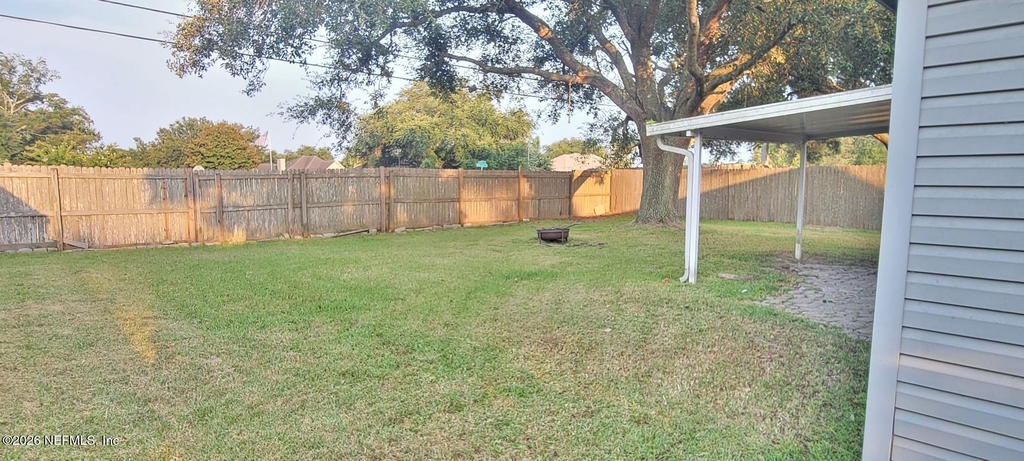 335 Hickory Hollow Drive N - Photo 11