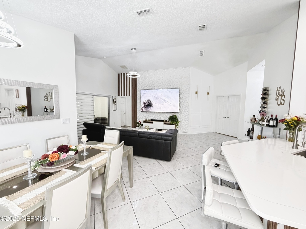 13752 Goodson Place - Photo 5