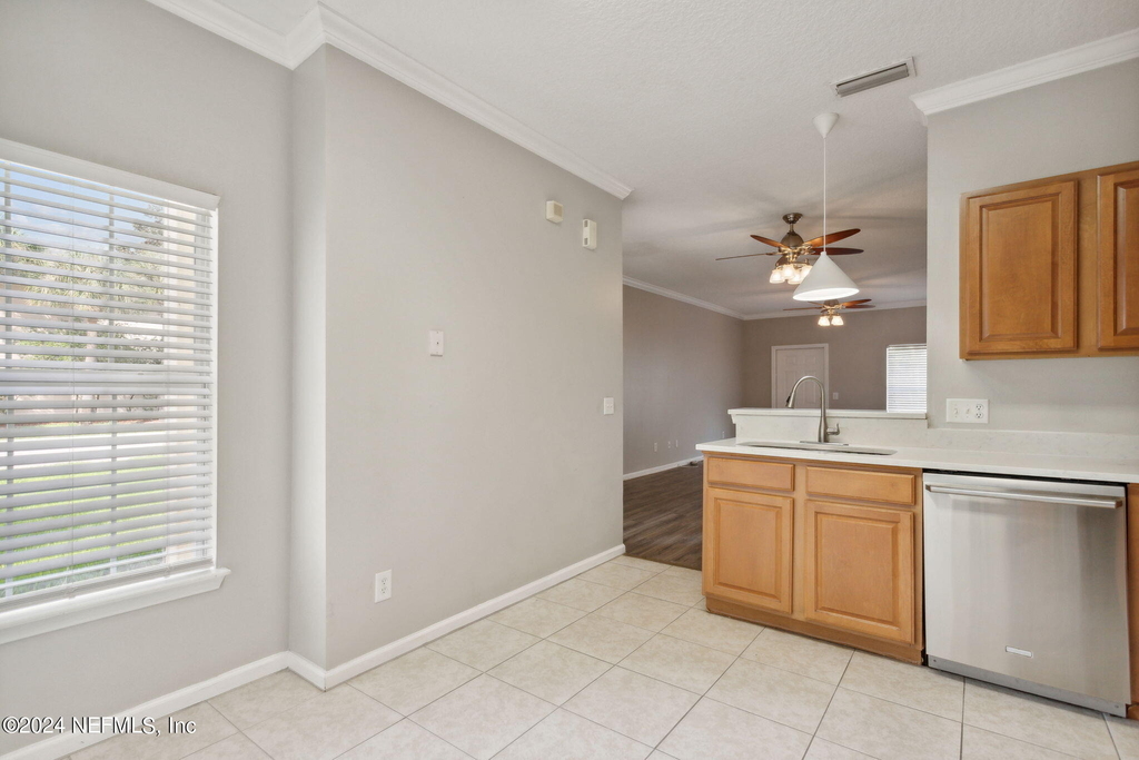574 Southbranch Drive - Photo 14