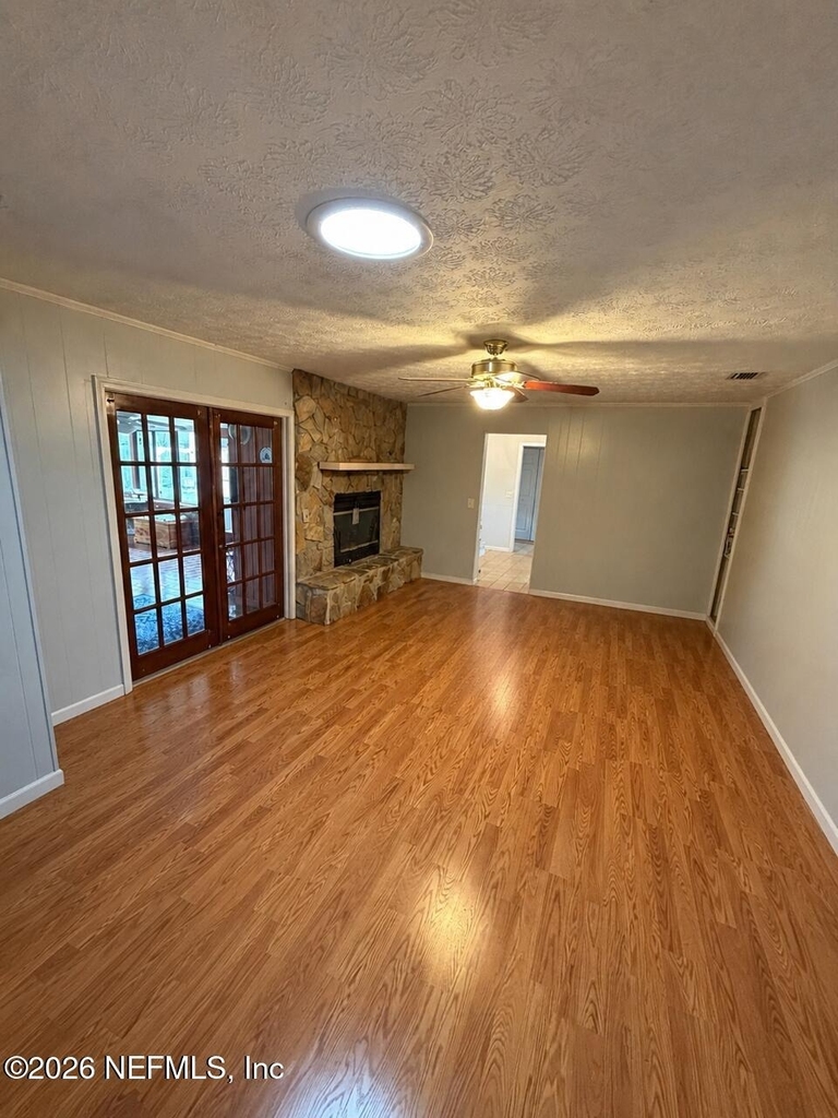 5495 Forrest Drive - Photo 8