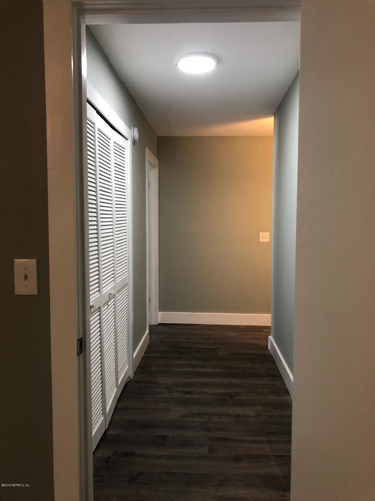 2132 Bay Road - Photo 13