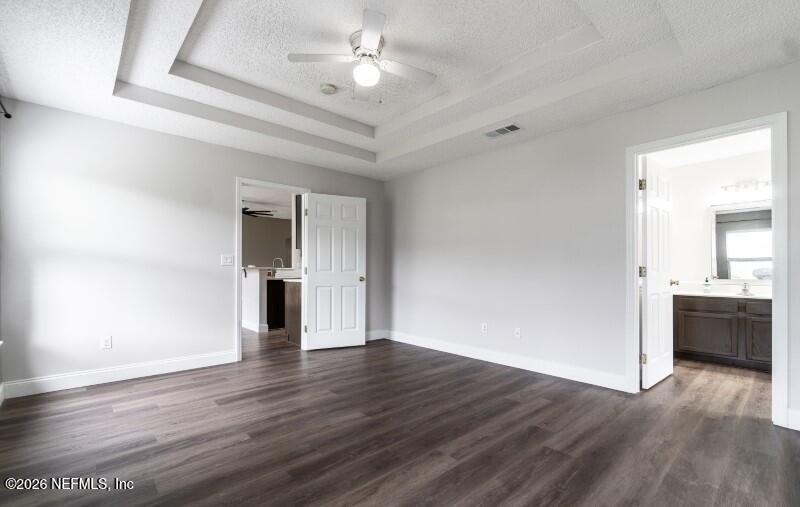557 Grand Parke Drive - Photo 15