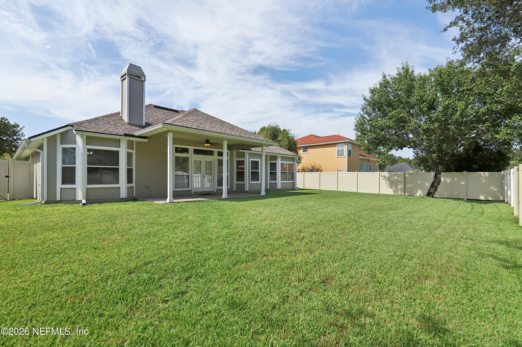 2070 Thornhill Drive - Photo 26