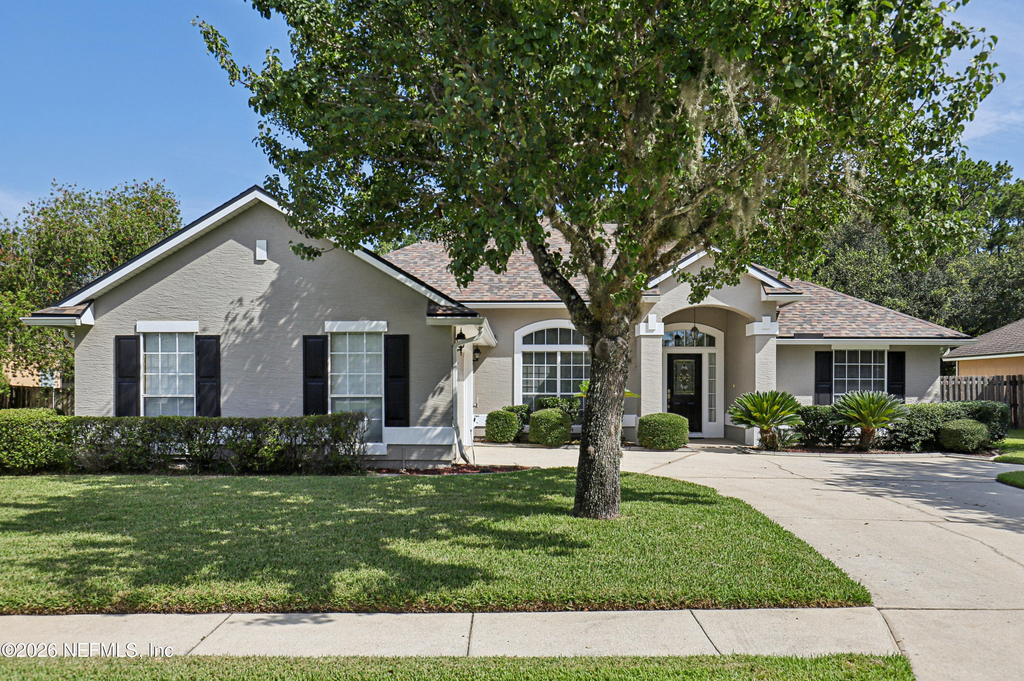 2070 Thornhill Drive - Photo 1