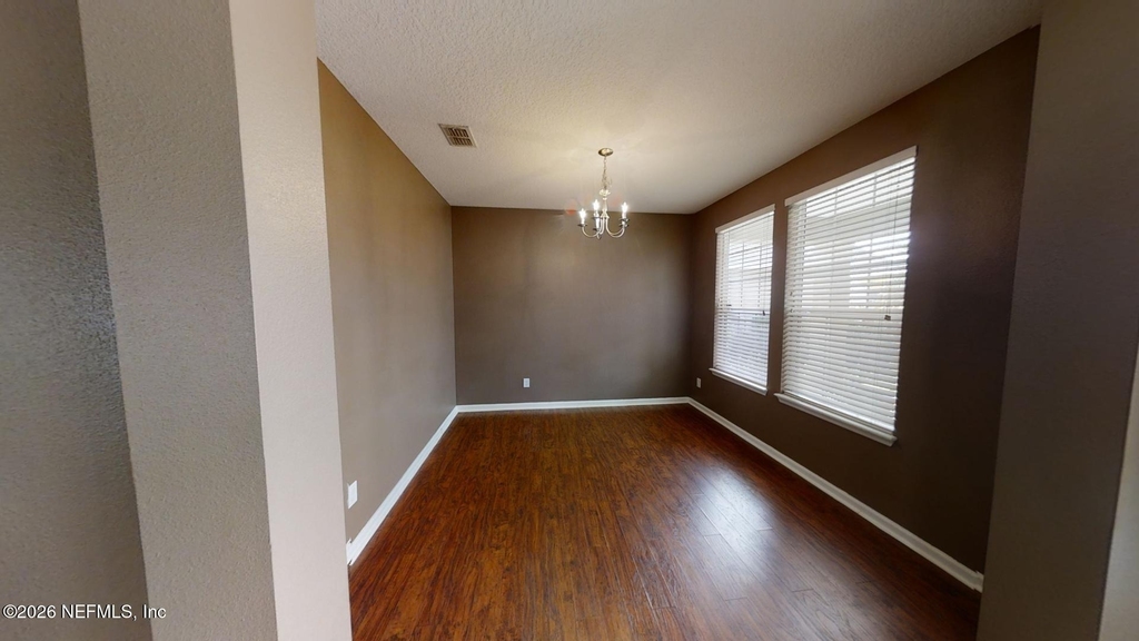 15695 Lexington Park Boulevard - Photo 3