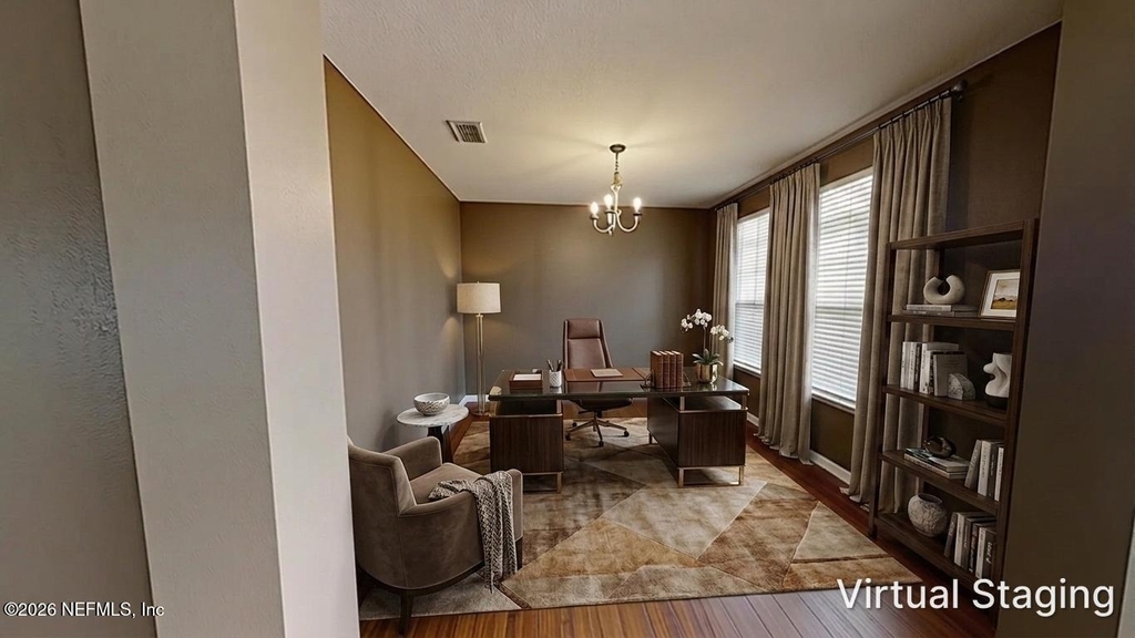 15695 Lexington Park Boulevard - Photo 2