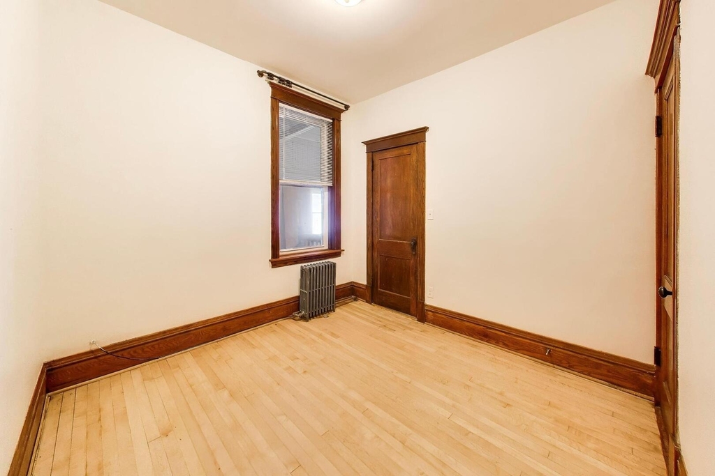 858 N Wolcott Avenue - Photo 15