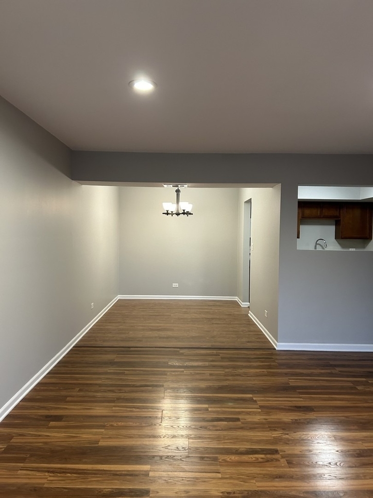207 W Park Avenue - Photo 2