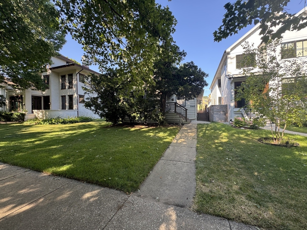 546 Judson Avenue - Photo 0