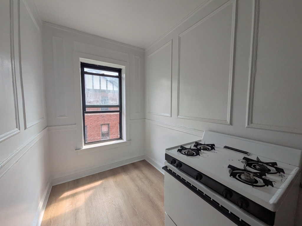 3310 W Schubert Avenue - Photo 6