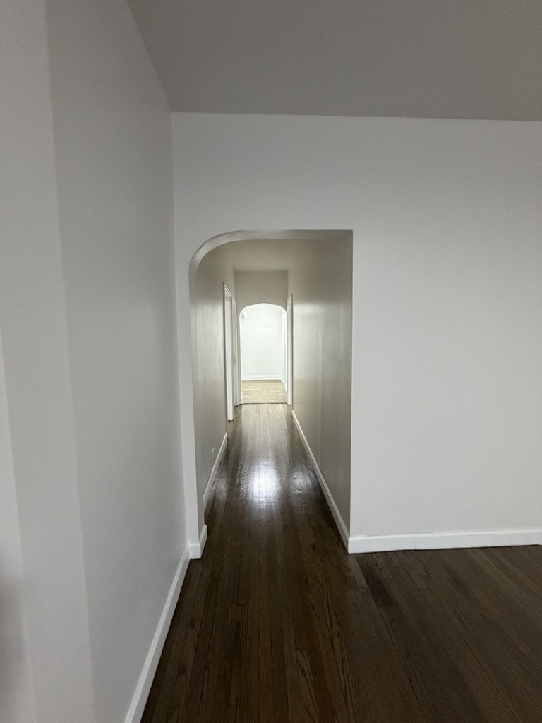 10600 S Avenue E - Photo 3