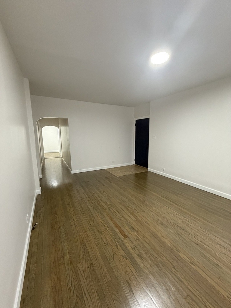 10600 S Avenue E - Photo 2
